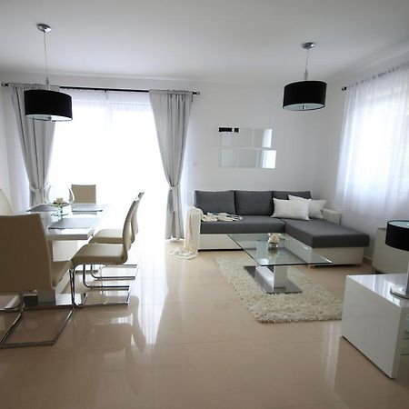 Apartments Villa Mantinela Малинска Номер фото